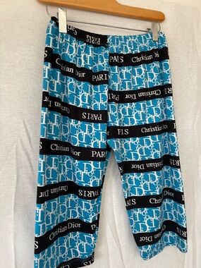 Designer turquoise and black stretch lounge shorts size small